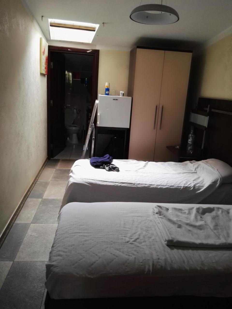Pensiunea Italiana Brasov Bagian luar foto
